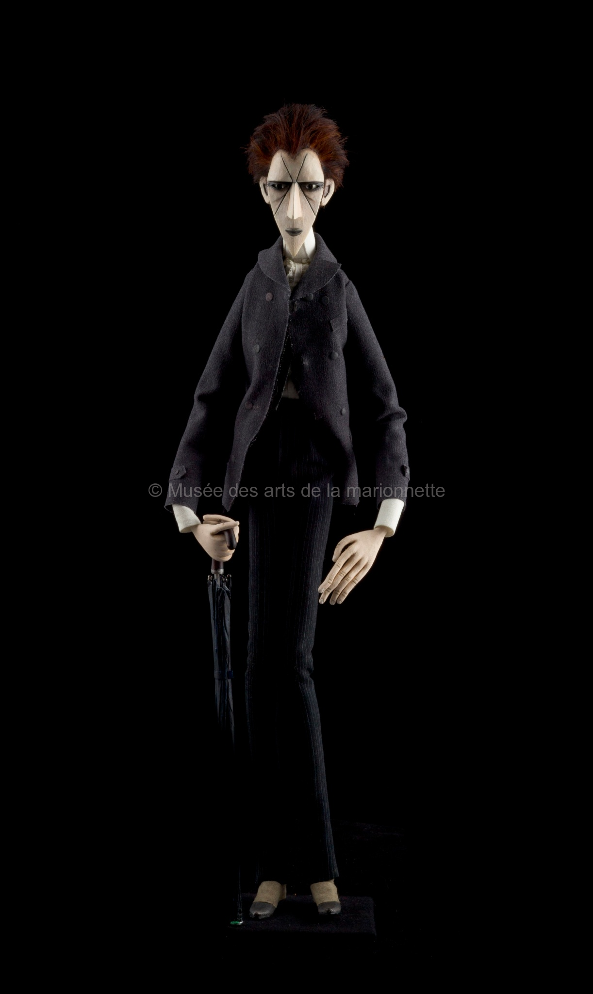 Le concile lunatique : le poète